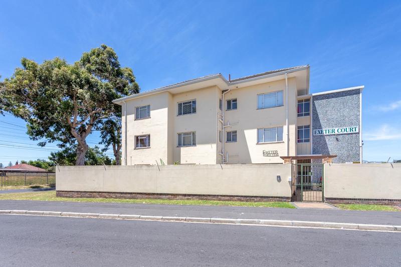 3 Bedroom Property for Sale in Plumstead Western Cape